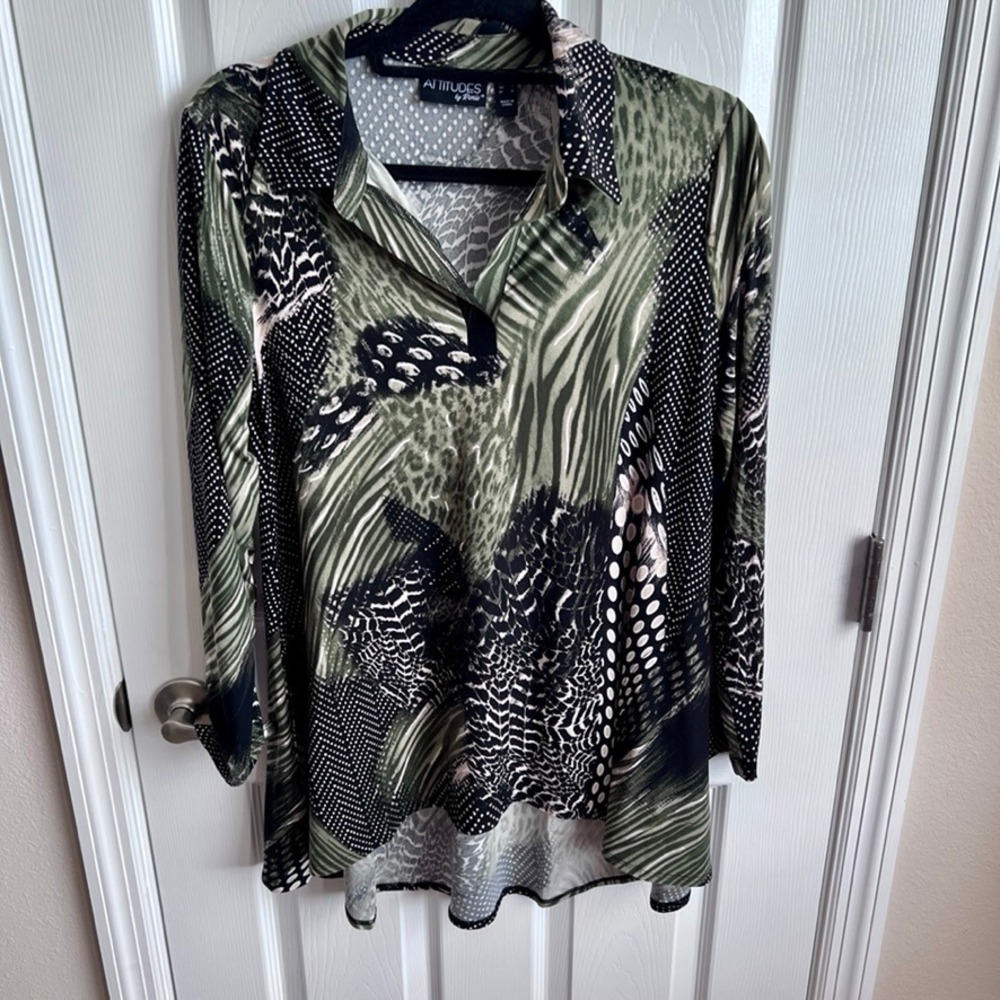 Attitudes by Renee Mixed Animal Print High Low Tunic Top Olive Green Black Small